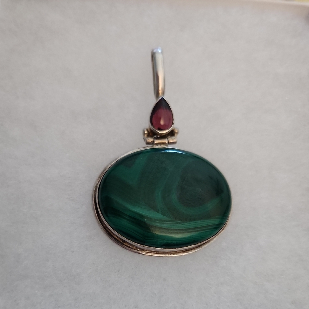 VTG LARGE MALACHITE PENDANT STERLING SILVER 925 2 IN DROP 1.5 IN WIDE